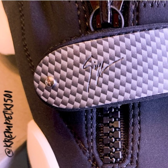 giuseppe zanotti⭐️ NIB carbon fiber strap trainers - Picture 3 of 13